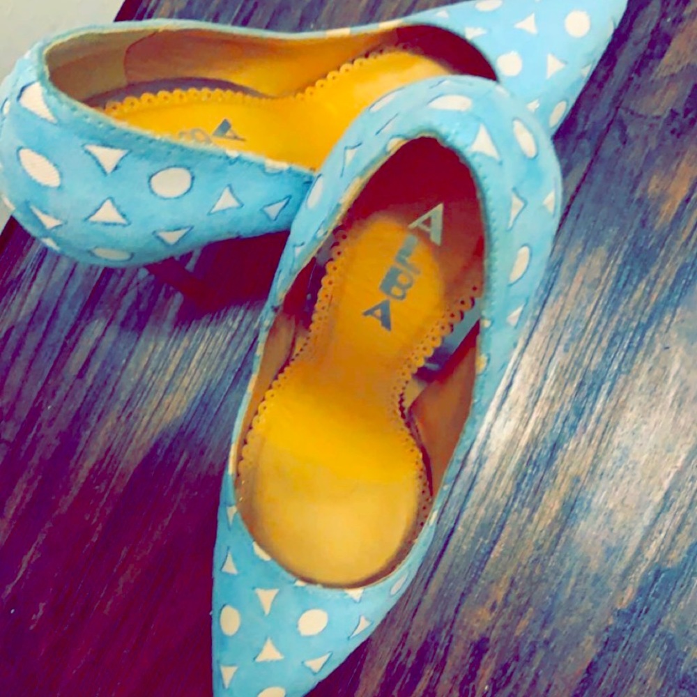 Light Blue heel Size 7